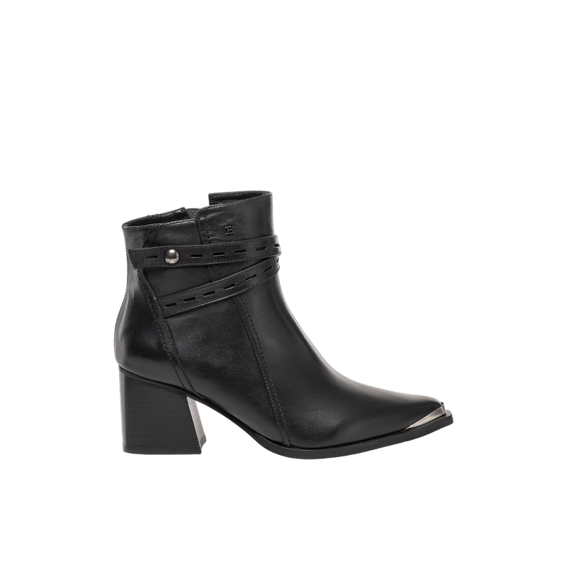Calzado-BF4MNG-NEGRO_1